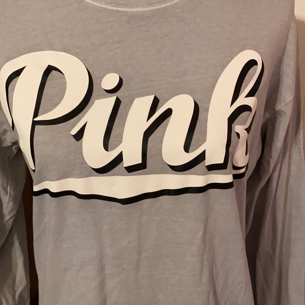 VS PINK LONG SLEEVE - Picture 2 of 5